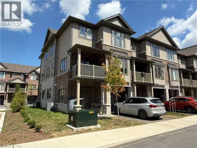 19 PICARDY Drive Unit# 32, Stoney Creek, Ontario L8J0M7