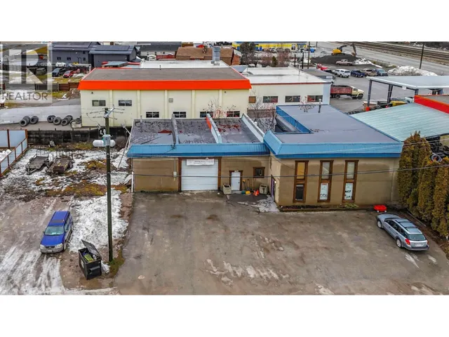 907 10th Street N, Golden, British Columbia V0A1H0