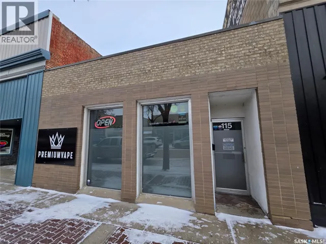 115 Central AVENUE N, Swift Current, Saskatchewan S9H0K9