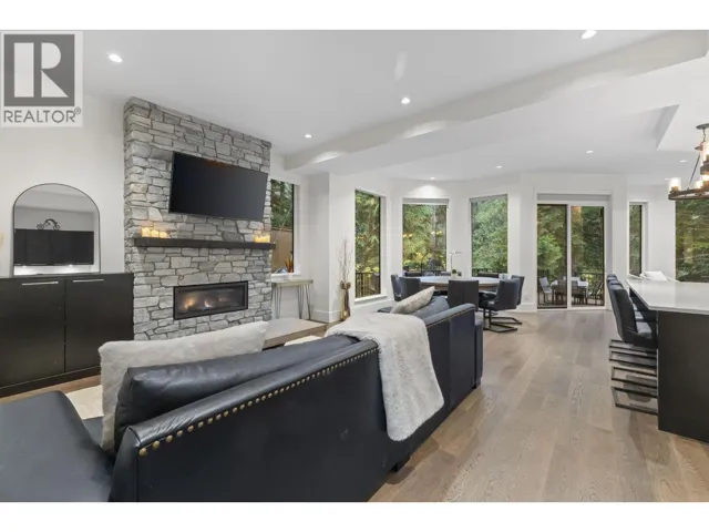 22 3295 SUNNYSIDE ROAD, Anmore, British Columbia V3H4Z4