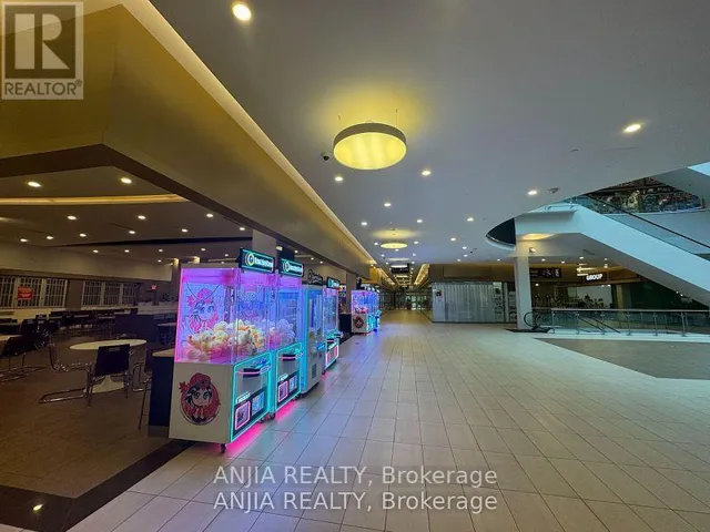 1D30 - 9390 WOODBINE AVENUE, Markham (Cachet), Ontario L6C0M5