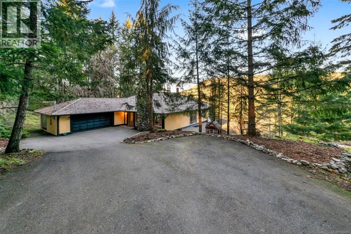 4133 Rocky Mountain Rd, Malahat, British Columbia V0R2L0