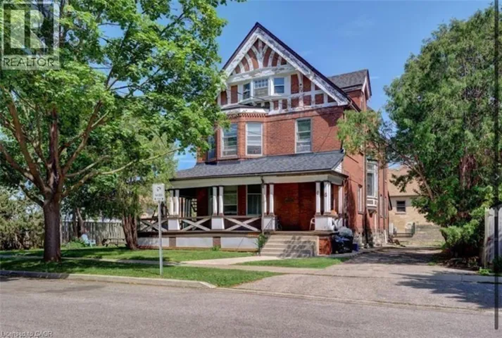 46 EAST Avenue Unit# 5, Brantford, Ontario N3S3L3