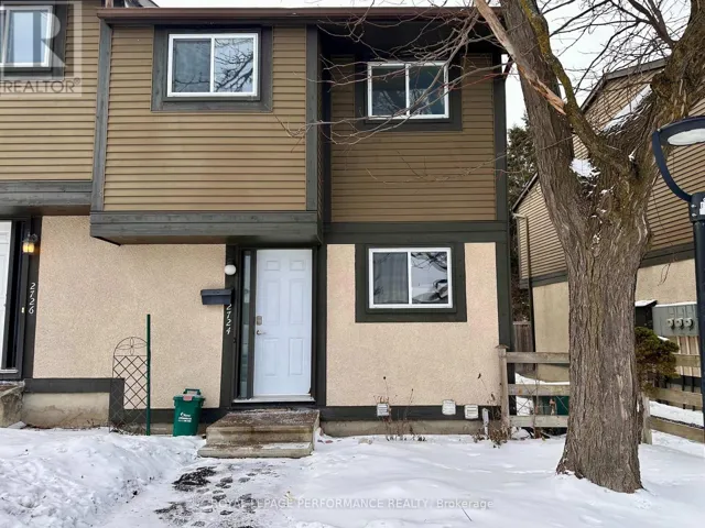 2724 PIMLICO CRESCENT, Ottawa, Ontario K1T2A8