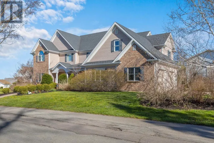 45 BRITTANY Drive, Charlottetown, Prince Edward Island C1A9L8