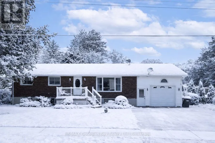 739 SIMCOE AVENUE, Tay (Port McNicoll), Ontario L0K1R0