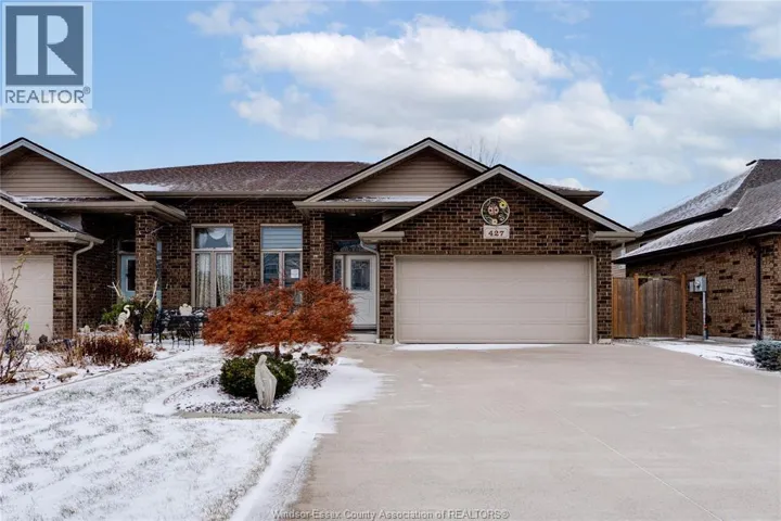 427 ROSEWOOD DRIVE, Lakeshore, Ontario N8L1B9