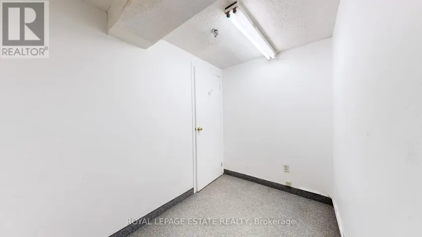 B101 - 2558 DANFORTH AVENUE, Toronto (East End-Danforth), Ontario M4C1L3
