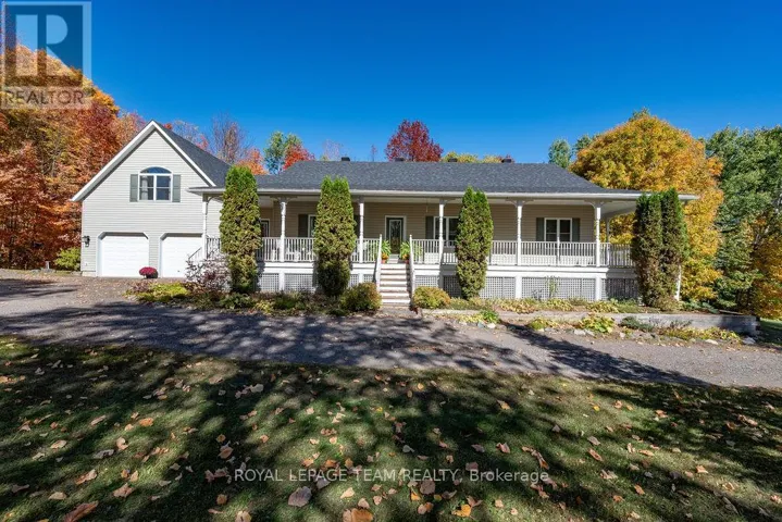 698 BARRYVALE ROAD, Greater Madawaska, Ontario K0J1H0
