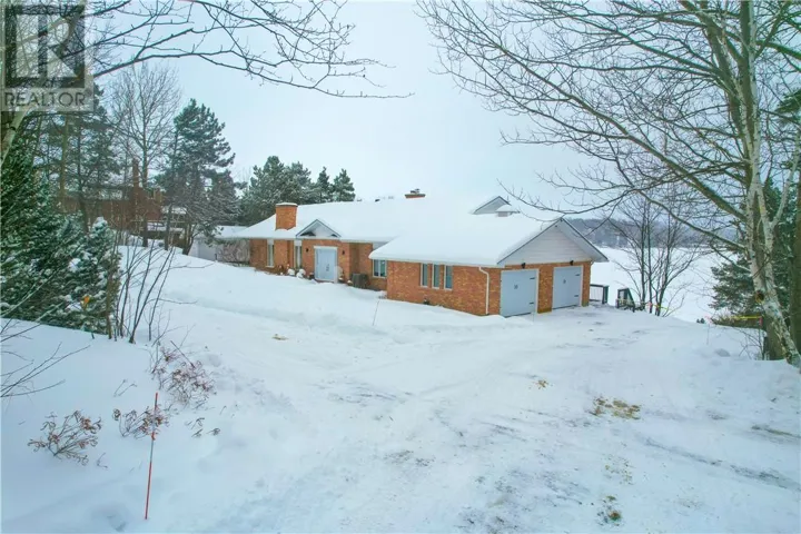 2100 South Bay Road, Sudbury, Ontario P3E6H7