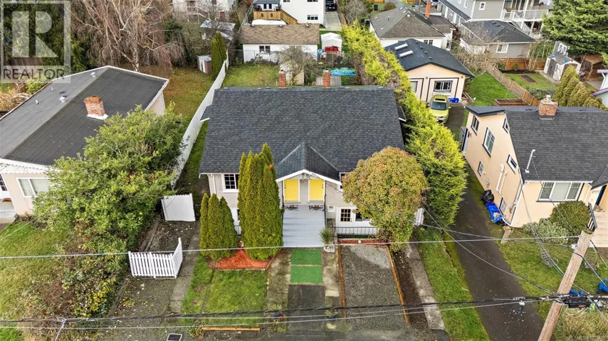 3020 3022 Donald St, Saanich, British Columbia V9A1Y2