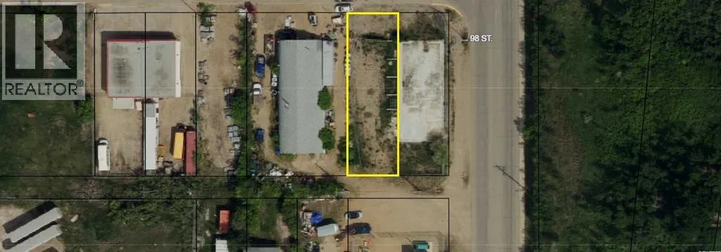 9727 89 Avenue, Peace River, Alberta T8S1G8
