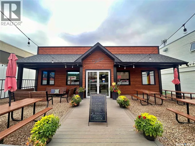 619 Main STREET, Moosomin, Saskatchewan S0G3N0