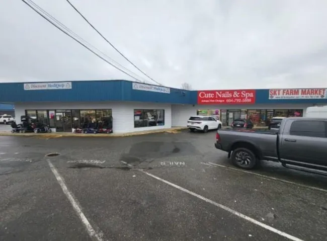45660 AIRPORT ROAD, Chilliwack Proper South, Chilliwack, British Columbia V2P6Z9