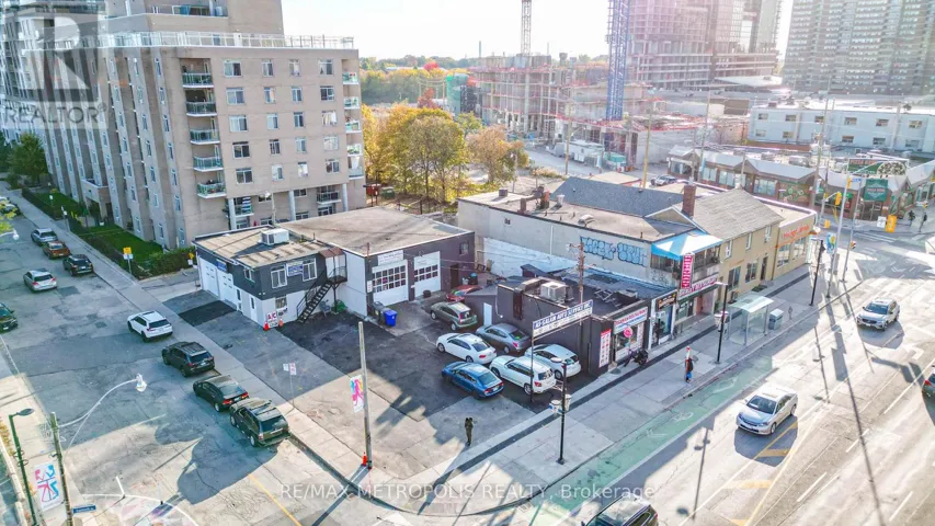 2793 DANFORTH AVENUE, Toronto (East End-Danforth), Ontario M4C1L9