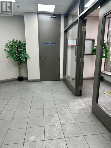 6015 KESTREL ROAD, Mississauga (Northeast), Ontario L5T1S8