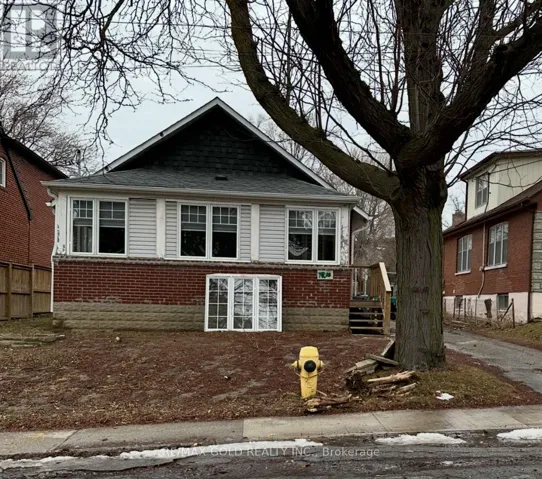 18 COLLEGE STREET N, Toronto (Thistletown-Beaumonde Heights), Ontario M9V1H3