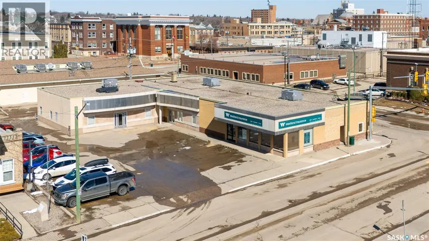 A or C 100 Fairford STREET W, Moose Jaw, Saskatchewan S6H1V3