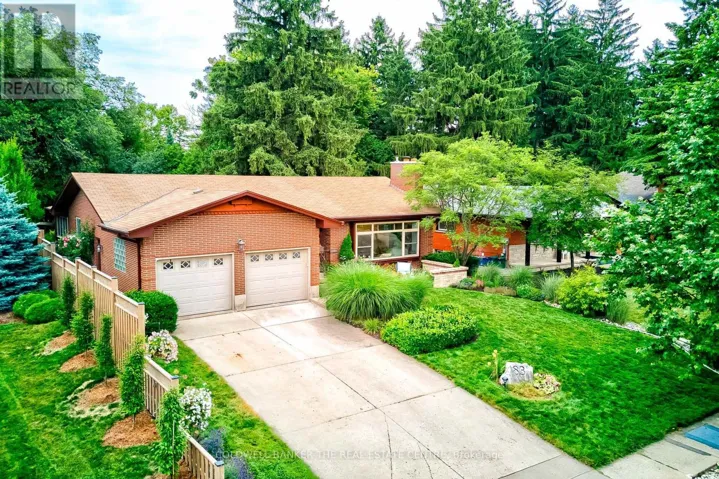 83 INWOOD CRESCENT, Kitchener, Ontario N2M2L9