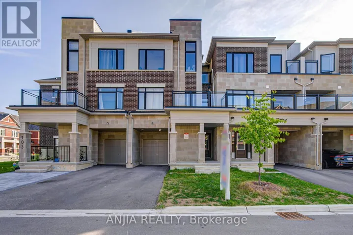 105 NESS DRIVE, Richmond Hill, Ontario L4S0K9