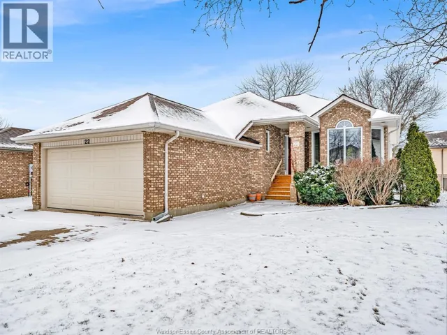 22 Golfway DRIVE, Essex, Ontario N8M3E3