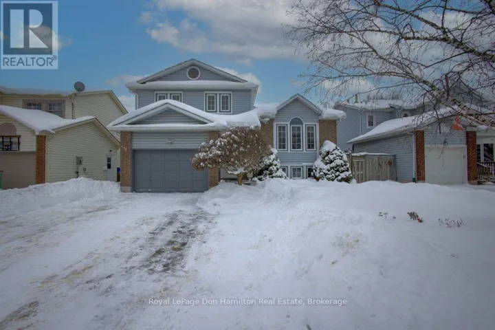 145 PARKSIDE DRIVE W, Centre Wellington (Fergus), Ontario N1M3M4