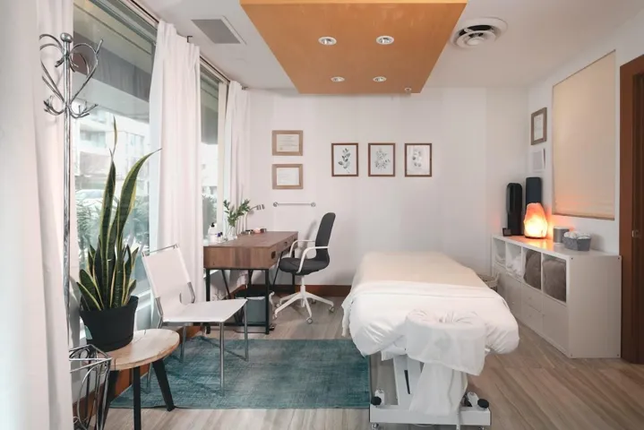 101A 1440 GEORGE STREET, White Rock, British Columbia V4B4A3