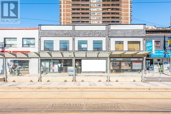 944 ST CLAIR AVENUE W, Toronto (Oakwood Village), Ontario M6E2V1