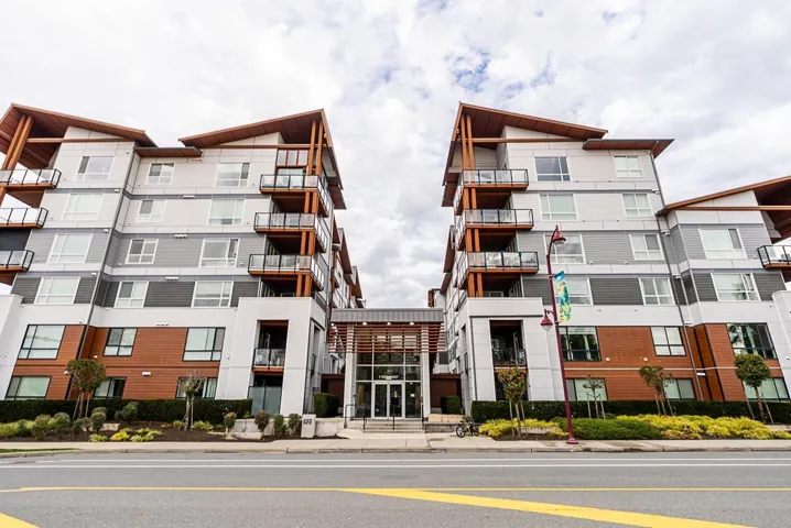 602 11501 84 AVENUE, Delta, British Columbia V4C0E5