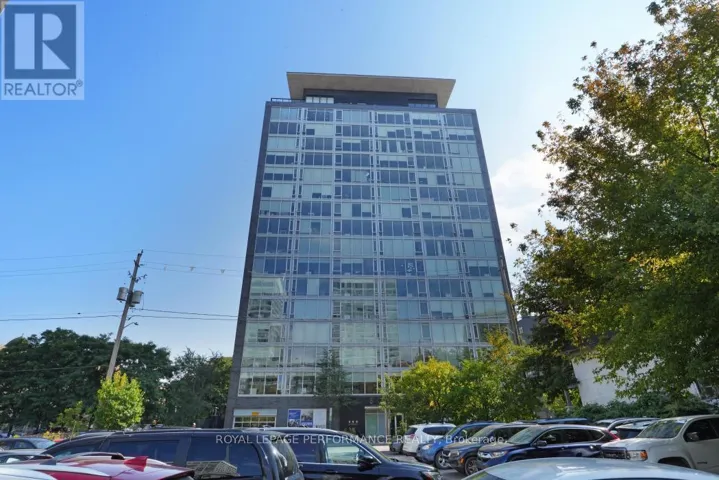 702 - 300 LISGAR STREET, Ottawa, Ontario K2P0E2
