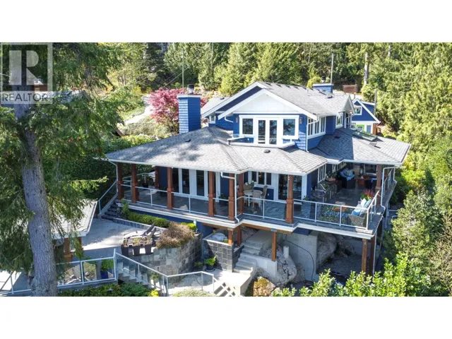 5125 INDIAN RIVER DRIVE, North Vancouver, British Columbia V7G2T6