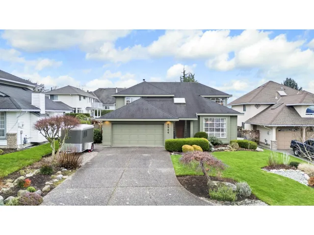 6544 CLAYTONHILL GROVE, Surrey, British Columbia V3S7N4