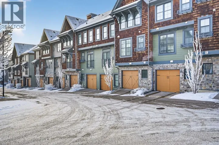 235 Ascot Circle SW, Calgary, Alberta T3H0X2