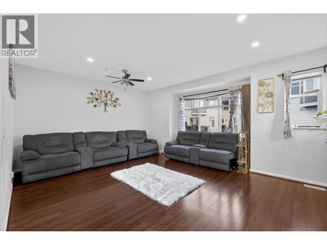 57 1010 EWEN AVENUE, New Westminster, British Columbia V3M5C9