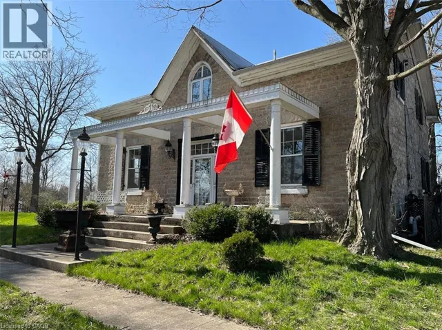 1457 97 REGIONAL Road, Hamilton, Ontario L9H5E3
