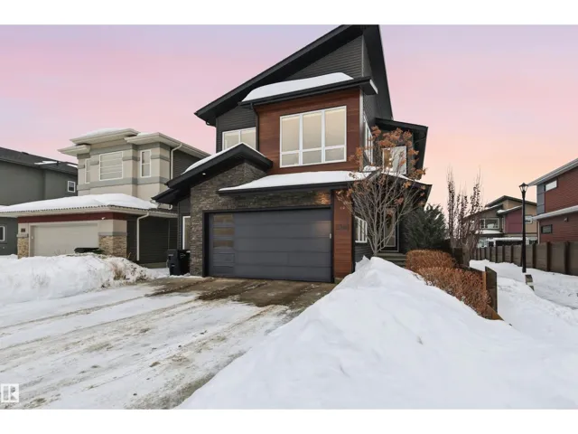 2046 WARE RD NW, Edmonton, Alberta T6W2W4
