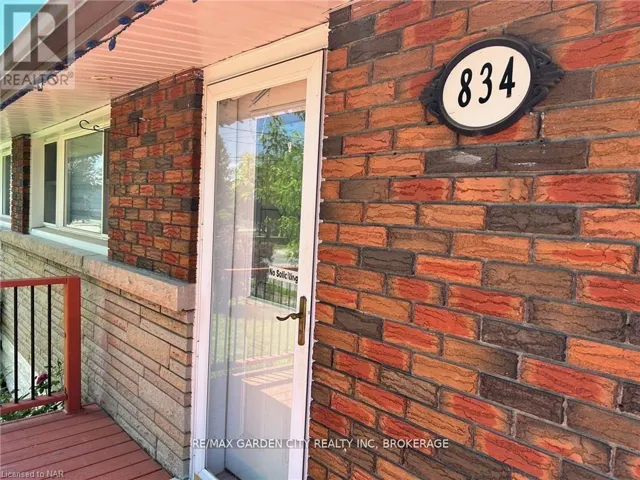 UPPER - 834 DAVID STREET, Welland (Lincoln/Crowland), Ontario L3B2C3