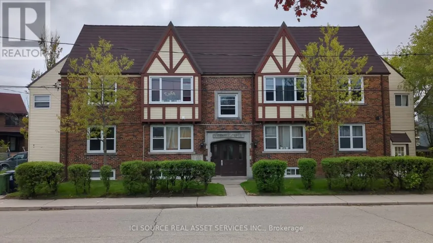 3 - 44 BARTONVILLE AVENUE W, Toronto (Mount Dennis), Ontario M6M2B5