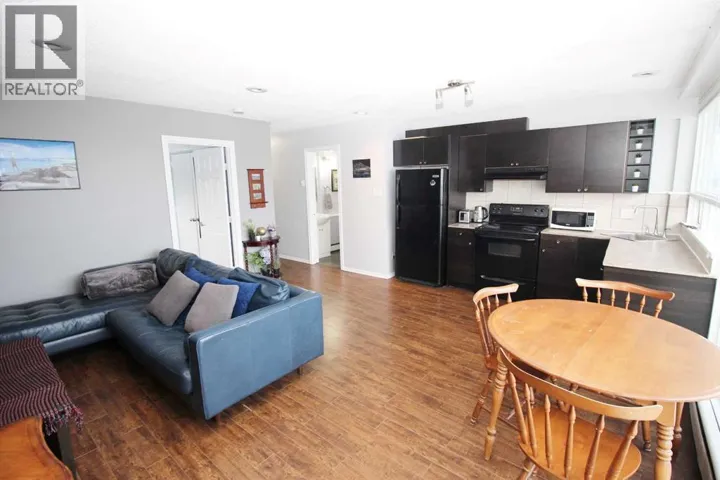 402, 1612 14 Avenue SW, Calgary, Alberta T3C0W5
