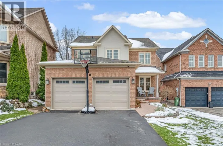 8 KEEWAYDIN Street, Waterdown, Ontario L8B0K1
