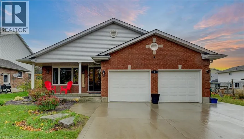 1 EDGEWOOD Court, Wellesley, Ontario N0B2T0