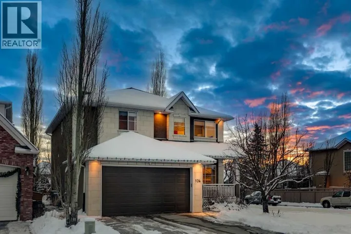 104 Strathridge Place SW, Calgary, Alberta T3H4J1