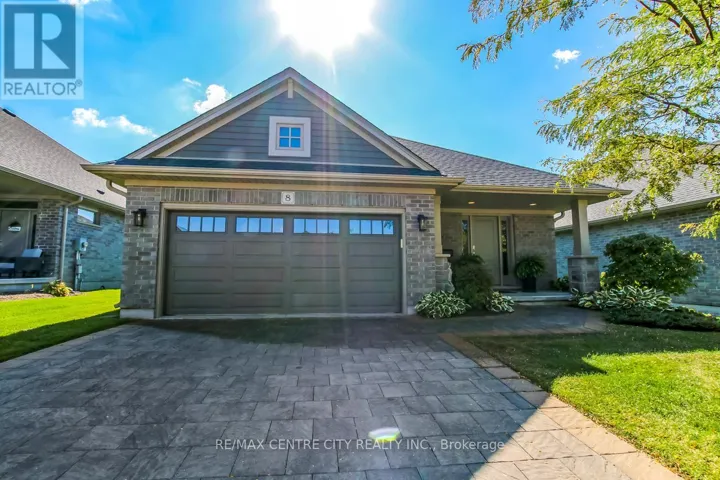 8 - 234 PEACH TREE BOULEVARD, St. Thomas, Ontario N5R0G8