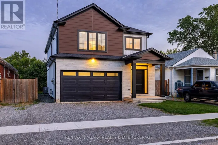 126 CHETWOOD STREET, St. Catharines (Western Hill), Ontario L2S2A9
