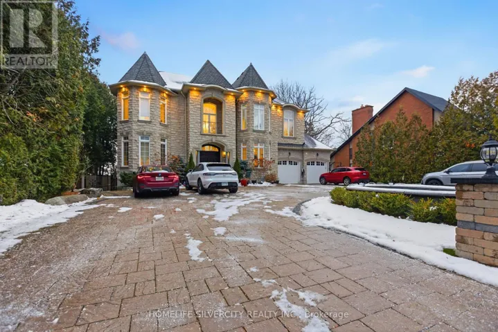 492 ROUGEMOUNT DRIVE, Pickering (Rosebank), Ontario L1W2B9