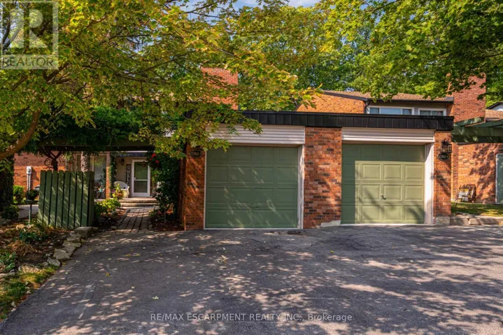 5 - 1560 KERNS ROAD, Burlington (Tyandaga), Ontario L7P3A7