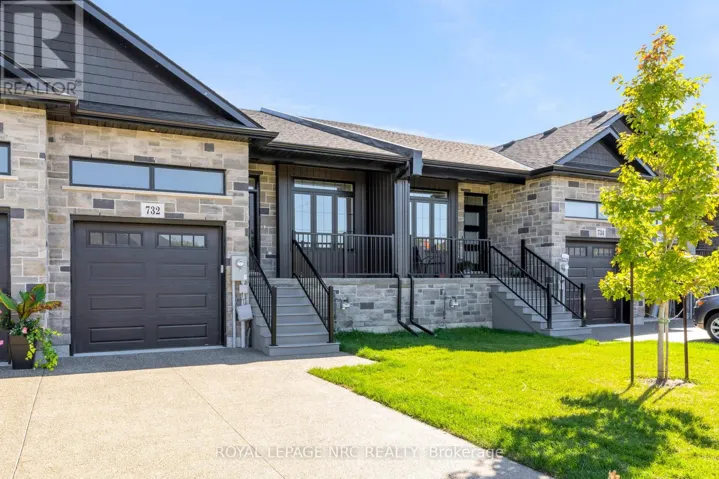 732 CLARENCE STREET, Port Colborne (Sugarloaf), Ontario L3K0A8