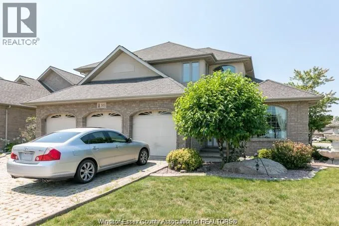 303 SHOREVIEW CIRCLE, Windsor, Ontario N8P1M7