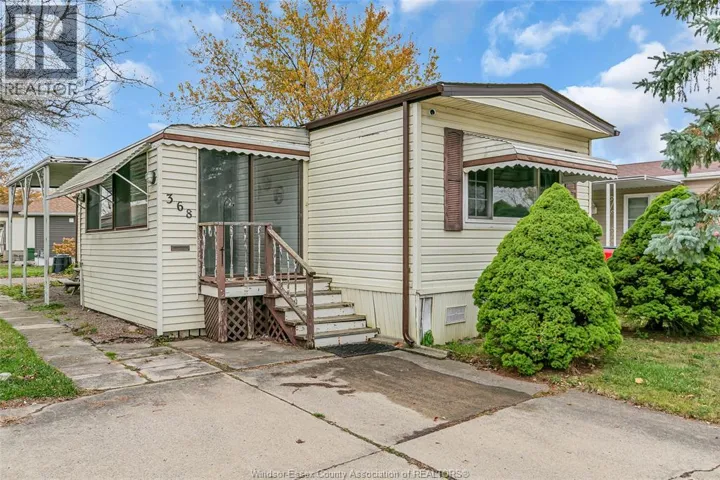 368 REGENT, Essex, Ontario N8M2Z2