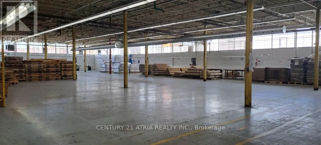 2 - 110 MACK AVENUE S, Toronto (Clairlea-Birchmount), Ontario M1L1N9